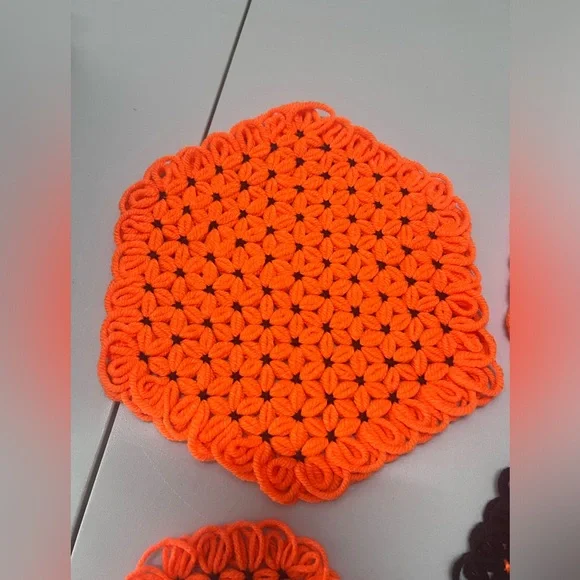 Vintage MCM Handmade Loom Doilies Crochet Placemat Trivet Yarn Flower Halloween - Picture 5 of 9